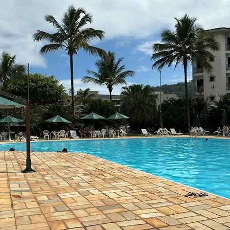 Condominio com muita diversão Toninhas-2