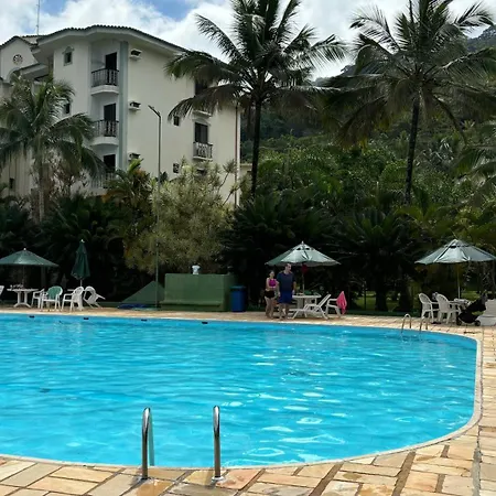 Condominio com muita diversão Toninhas-3